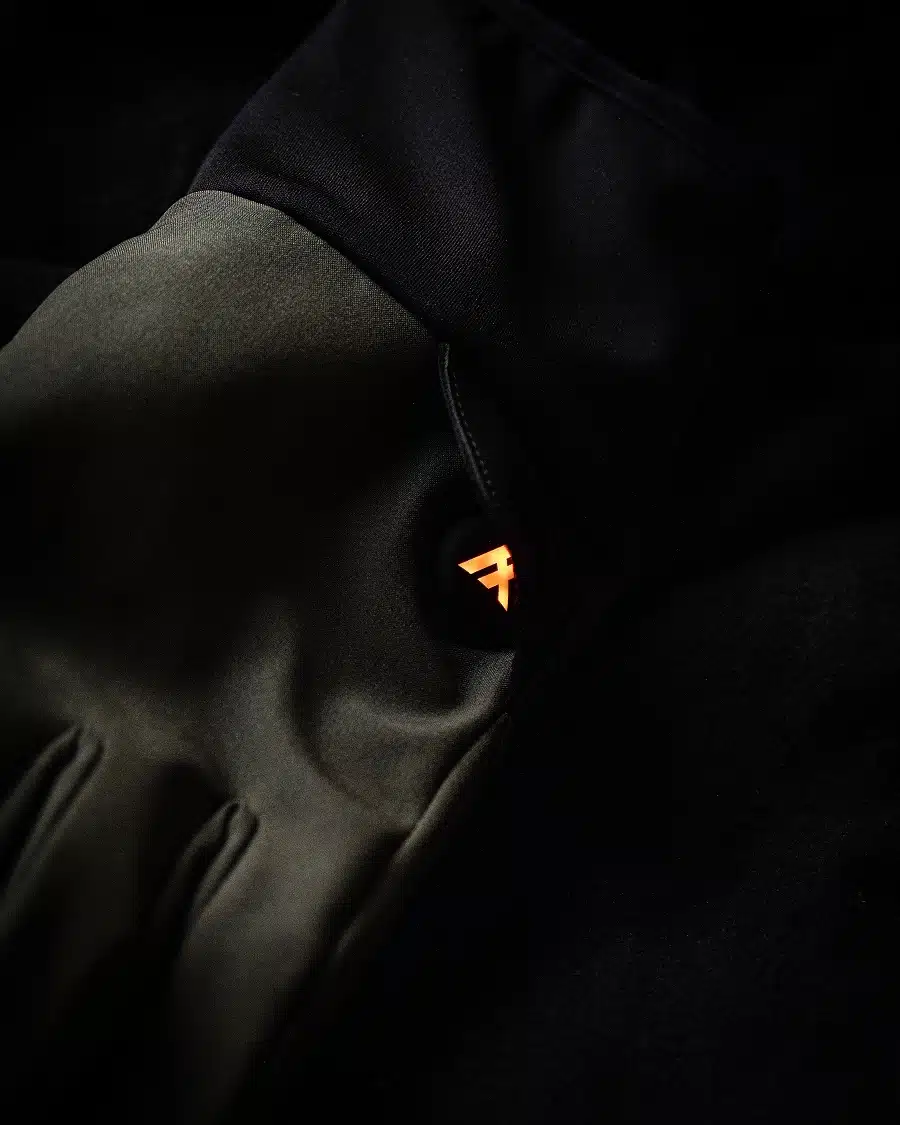 HeatX Hunt Gloves Light Olive - Battery Heated - Image 8